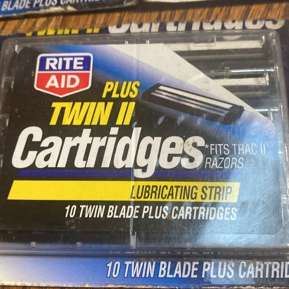 Twin II Plus Cartidge Bundle Refills Vintage NWT